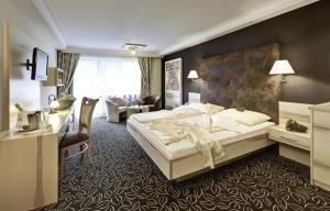 Ένα ή περισσότερα κρεβάτια σε δωμάτιο στο Hotel "Zum Ritter"