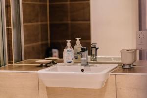 Foto dalla galleria di Marina with a view / 2 bd flat a Brighton & Hove