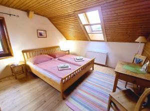 Łóżko lub łóżka w pokoju w obiekcie Bio Archehof Zachhiesen - stay & relax