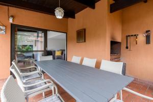 Ruang duduk di San Lameer Villa 3107 - 4 Bedroom Classic - 8 pax - San Lameer Rental Agency