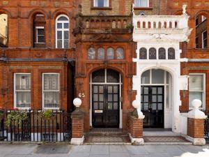 Fasadas ar įėjimas į apgyvendinimo įstaigą Pass the Keys Sophisticated Studio in South Kensington
