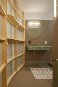 Bilik mandi di Baso Enea by FeelFree Rentals +32 gambar