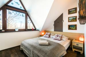Posteľ alebo postele v izbe v ubytovaní Rent like home - Strzelców 30C