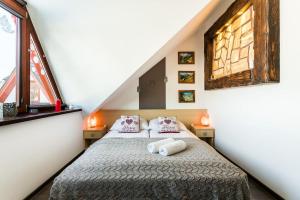 Posteľ alebo postele v izbe v ubytovaní Rent like home - Strzelców 30C