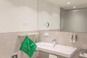 Koupelna v ubytování Lendhotel