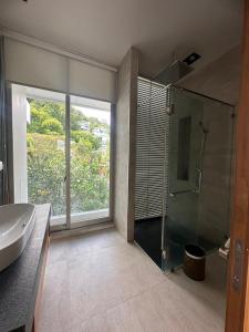 Koupelna v ubytování Luxury Seaview Pool Villa Phuket