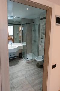 Hotel Ristorante I Castelli的一间浴室