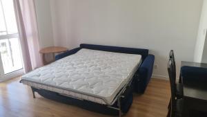 Posteľ alebo postele v izbe v ubytovaní WROCLOVE_NET APARTMENTS