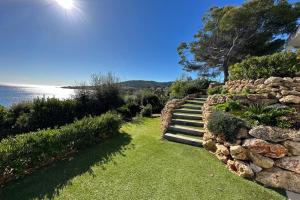 Fotografia z galérie ubytovania Beautiful house with pool 3 terraces and garden v destinácii Fréjus