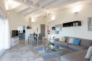 Μια τηλεόραση ή/και κέντρο ψυχαγωγίας στο Villa the Queen