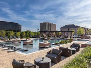 Φωτογραφία από το άλμπουμ του AVE Las Colinas - Short Stay Furnished Apartment σε Irving