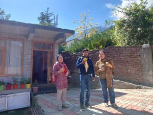 Tetamu yang menginap di Nomad Bed & Breakfast