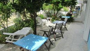 Ein Garten an der Unterkunft Sandalis Hotel