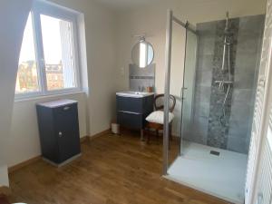 Ένα μπάνιο στο HORTENSE