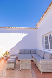 Χώρος καθιστικού στο Casa Amaya - Spacious House with Pool, Large Garden, BBQ, 2 Terraces, and Ideal Location +20 φωτογραφίες