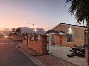 Amanecer o atardecer desde la casa vacacional o alrededores