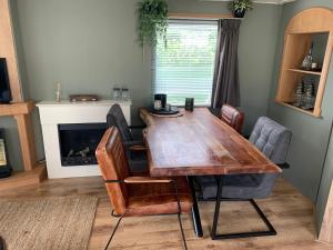 Fotografie z fotogalerie ubytování Camping de Pallegarste - Gerestylde stacaravan v destinaci Mariënberg