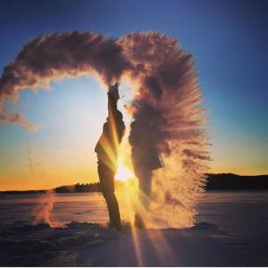 Galeriebild der Unterkunft Peaceful lakeside cottage great for a staycation. in Dwight