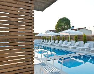 Bazén v ubytování The Oak Hotel nebo v jeho okolí