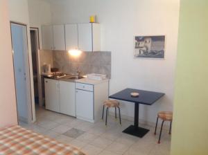 Cuina o zona de cuina de Apartment Kordić