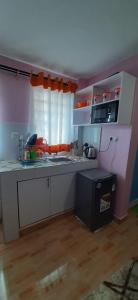 Kuchyň nebo kuchyňský kout v ubytování Sparkles Homes