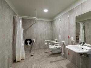 Koupelna v ubytování B&B Hotel Neuss