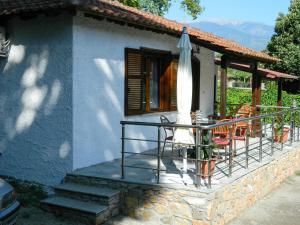 Imagen de la galería de Veny House, en Paralia Panteleimonos