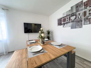 Dining area sa apartment