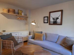 Posedenie v ubytovaní Acogedor estudio con terraza Besiberri 4