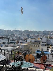 Almennt útsýni yfir borgina Tangier eða útsýni yfir borgina eins og það er á gistihúsinu