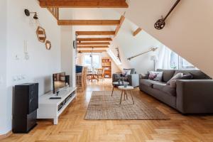 Posedenie v ubytovaní Rent like home - Oberconiówka + 14 fotografií