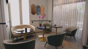 Posezení v ubytování Best Western Hotel du Pont Wilson