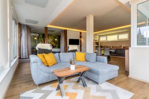 Posezení v ubytování Azuria Schwarzwald Loft