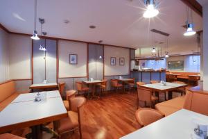 Hotel Blaubeurer Tor的休息区