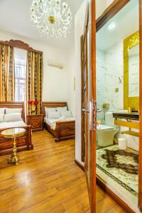 Koupelna v ubytování Sera Boutique Hotel