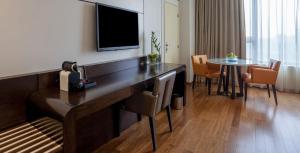 تلفاز و/أو أجهزة ترفيهية في Eko Hotel Signature
