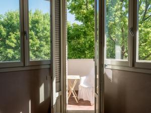 A balcony or terrace at B&B Zelmirà
