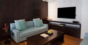 تلفاز و/أو أجهزة ترفيهية في Eko Hotel Signature