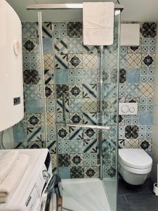 Kupatilo u objektu Urban by BestChoice - FREE Parking - Self Check-in