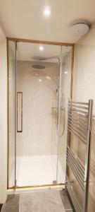 Bilik mandi di Aloe Villa +48 gambar