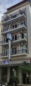 Budova, v ktorej sa hotel nachádza