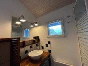 Zdjęcie z galerii obiektu Villa spacieuse avec jacuzzi, à 200m de la plage à Capbreton - FR-1-413-209 w mieście Capbreton