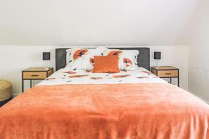Postel nebo postele na pokoji v ubytování De Burkelhoeve app.A