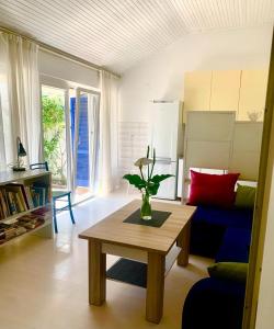 Apartment Art Adriatic的厨房或小厨房