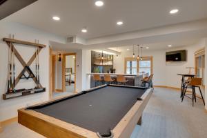 Billiards table sa Lake Wisconsin Lodge with Dock and Pool Near Skiing!