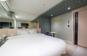 Fotografie z fotogalerie ubytování 9 to 9 motel v destinaci Gimhae + 6 fotografií