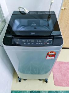 Fotografie z fotogalerie ubytování Cozy Lunas House near to Kulim Hi Tech Park & BKE v destinaci Lunas