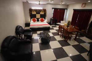 Hotel Gokul的休息区