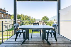 Balkón nebo terasa v ubytování Swiss Holiday Park Resort