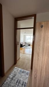 Postel nebo postele na pokoji v ubytování Valluna Studio Apartman Kupres